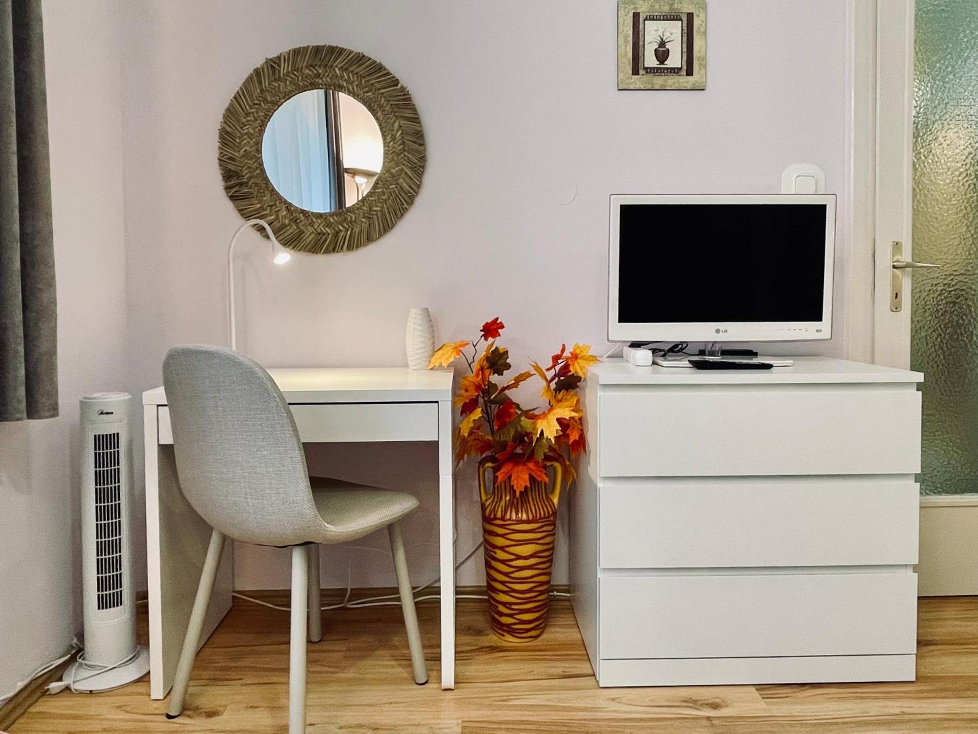 Tavirozsa 1A Apartman Hévíz Kültér fotó